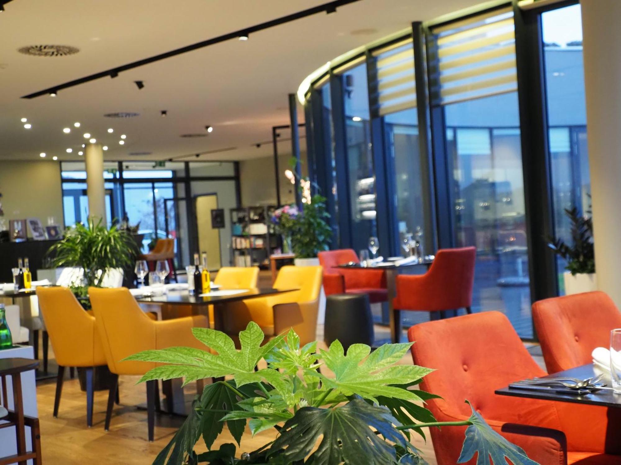 Mg Restaurace/Luxury Apartments Mladá Boleslav Esterno foto