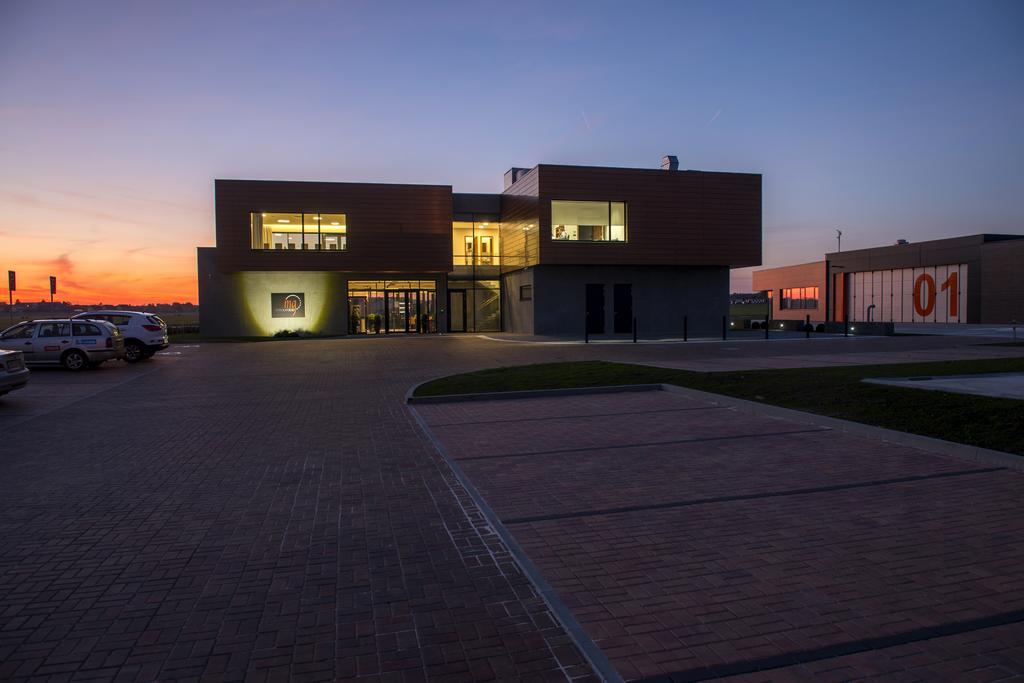 Mg Restaurace/Luxury Apartments Mladá Boleslav Esterno foto