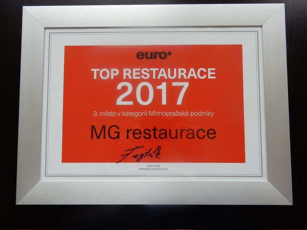 Mg Restaurace/Luxury Apartments Mladá Boleslav Esterno foto